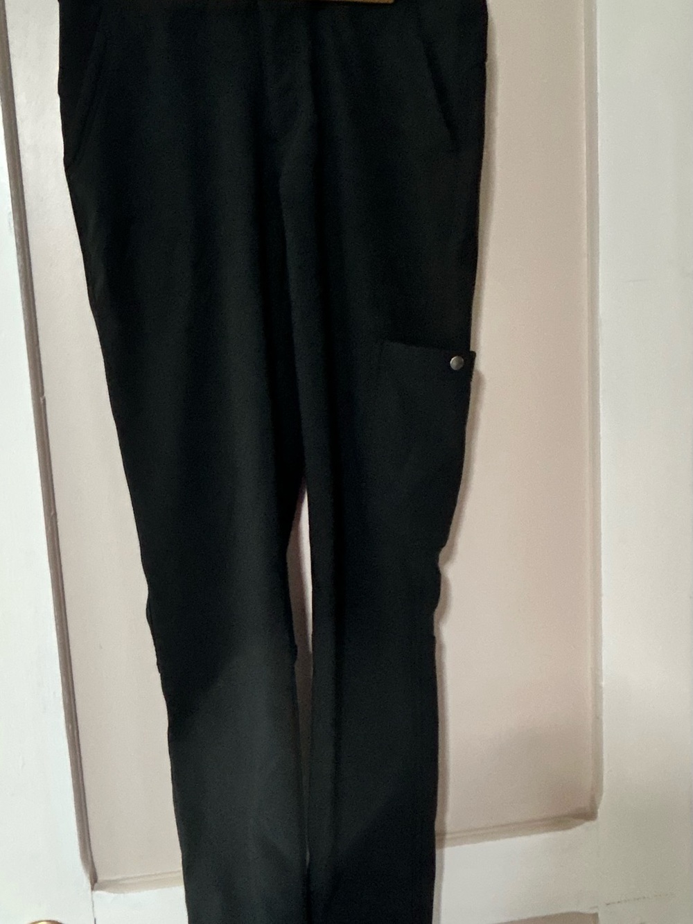 Columbia Black Men's Cargo Pants with Snap Pocket